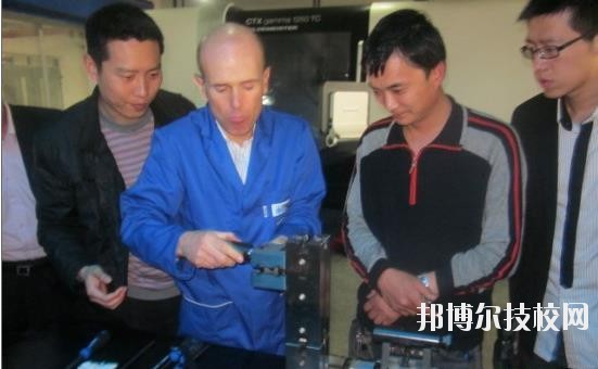 寧波技師學(xué)院2020年報(bào)名條件、招生要求、招生對象