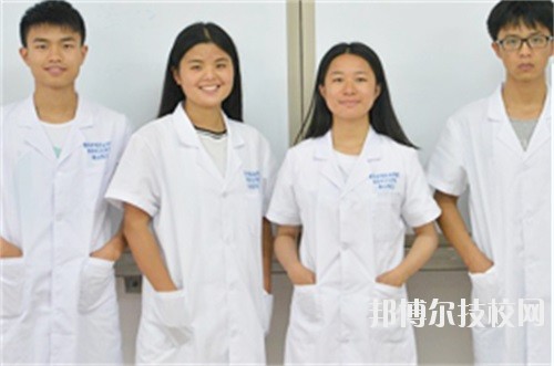 成都成醫(yī)一附院護(hù)士學(xué)校2020年報(bào)名條件、招生要求、招生對(duì)象