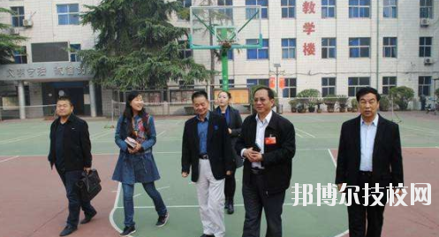 石家莊廣播電視中等專業(yè)學(xué)校2020年報名條件、招生要求、招生對象