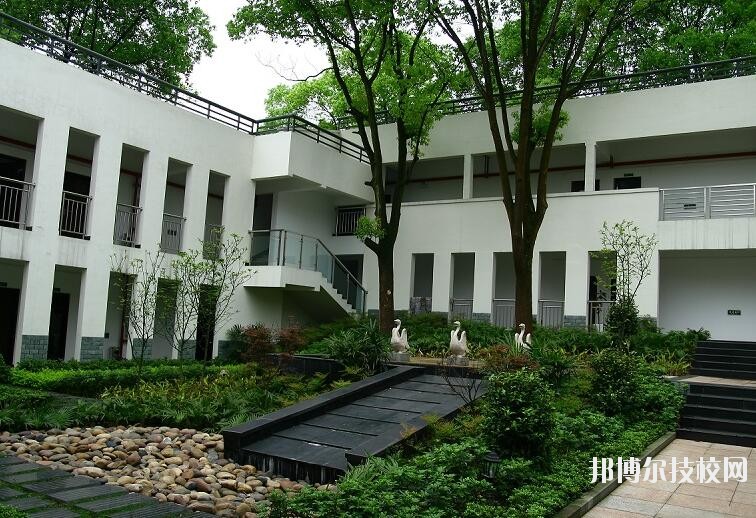 中國人民解放軍總參謀部信息化部直屬工廠職業(yè)技術學校怎么樣、好不好