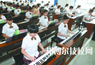 蘭州女子中等專業(yè)學(xué)校2020年學(xué)費(fèi)、收費(fèi)多少