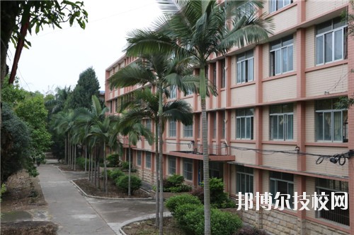 南寧工貿職業(yè)技術學校怎么樣、好不好