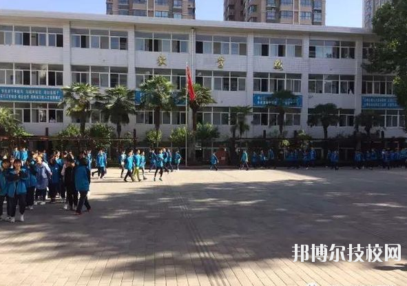 西安市機(jī)電職業(yè)技術(shù)學(xué)校2020年報(bào)名條件、招生要求、招生對(duì)象 