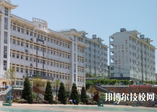 黔東南州技校2020年報名條件、招生要求、招生對象