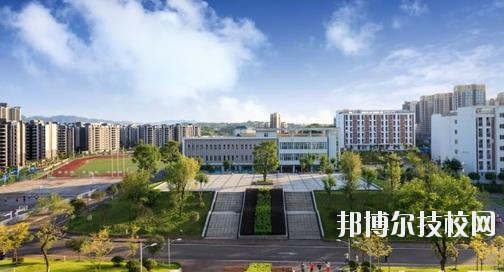 宜賓市翠屏區(qū)天成職業(yè)技術(shù)學(xué)校2020年報名條件、招生要求、招生對象