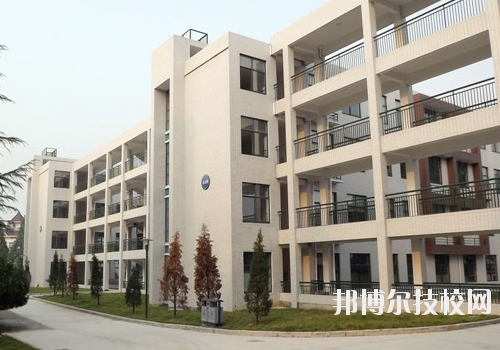 建德工業(yè)技術學校2020年報名條件、招生要求、招生對象