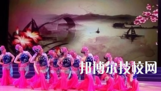 華亭職業(yè)教育中心2020年報名條件、招生要求、招生對象
