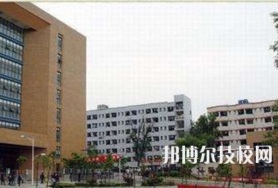 貴陽(yáng)交通學(xué)校2020年報(bào)名條件、招生要求、招生對(duì)象