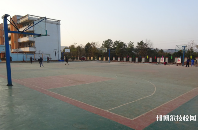 泰和中等專業(yè)學(xué)校2020年報名條件、招生要求、招生對象 