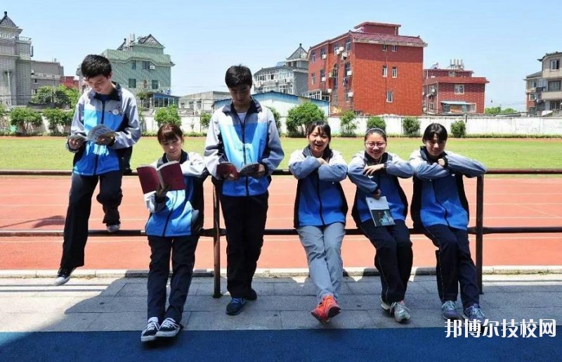 杭州建設(shè)職業(yè)學(xué)校2020年報(bào)名條件、招生要求、招生對象