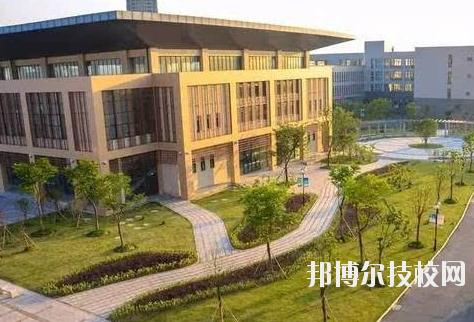 浙江科技工程學(xué)校怎么樣，好不好