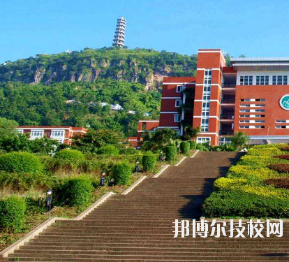 重慶南桐礦業(yè)有限責(zé)任公司技工學(xué)校2020年報名條件、招生要求、招生對象
