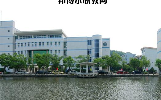 杭州輕工技師學(xué)院2020年報(bào)名條件，招生對(duì)象，招生要求