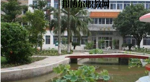 容縣職業(yè)中等專業(yè)學(xué)校怎么樣、好不好