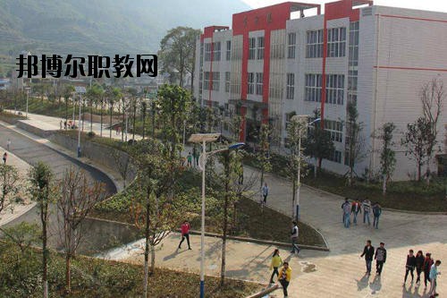 自貢市影視藝術(shù)學(xué)校2020年報(bào)名條件、招生要求、招生對(duì)象