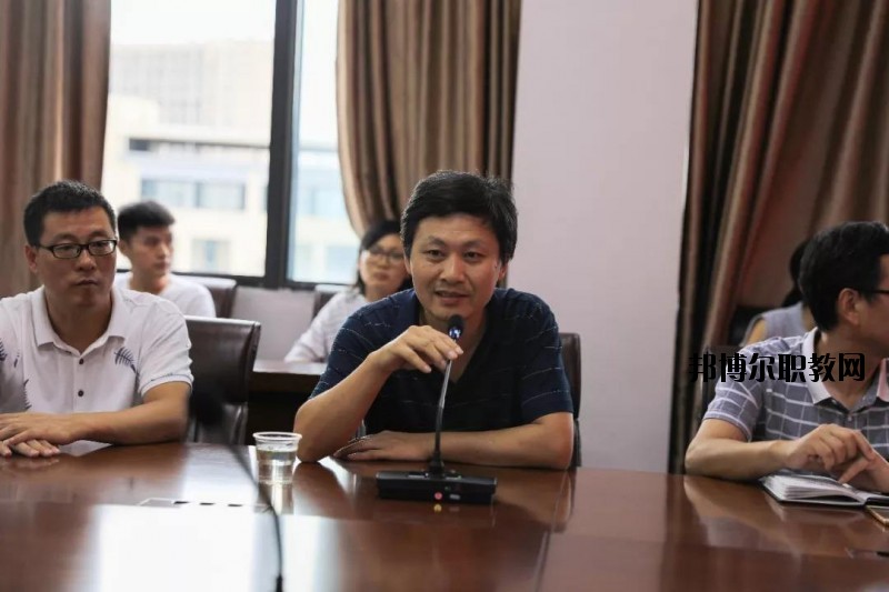 樂清虹橋職業(yè)技術學校2020年報名條件、招生要求、招生對象