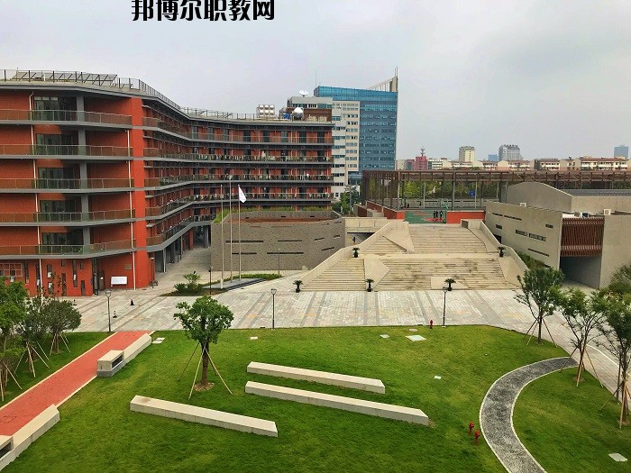 龍灣區(qū)職業(yè)技術(shù)學(xué)校教育集團(tuán)2020年報(bào)名條件、招生要求、招生對(duì)象