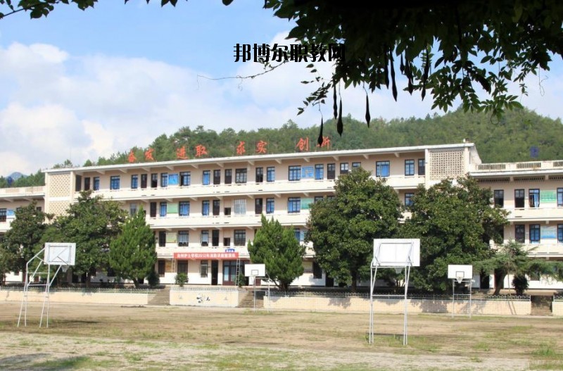 臺州護(hù)士學(xué)校2020年報名條件、招生要求、招生對象