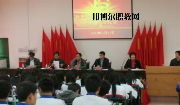 廣東工業(yè)高級(jí)技工學(xué)校怎么樣、好不好