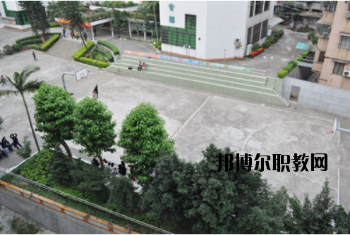 江門(mén)工貿(mào)職業(yè)技術(shù)學(xué)校2020年招生辦聯(lián)系電話(huà)
