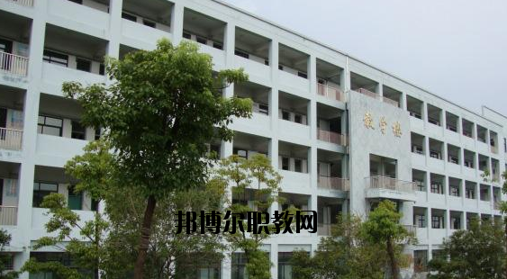 寧波興港職業(yè)高級(jí)中學(xué)2020年報(bào)名條件、招生要求、招生對(duì)象