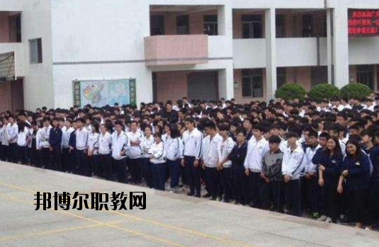 臺山技工學(xué)校2020年報名條件、招生要求、招生對象