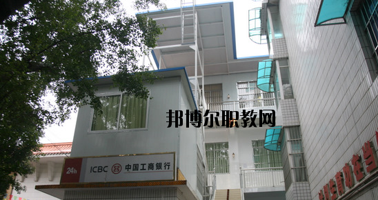 廣西商貿(mào)高級技工學(xué)校怎么樣、好不好