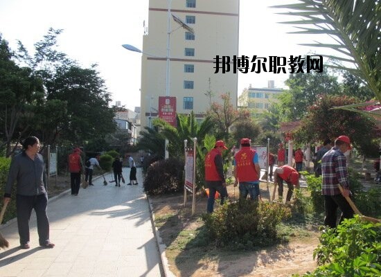 姚安縣職業(yè)高級中學(xué)怎么樣、好不好