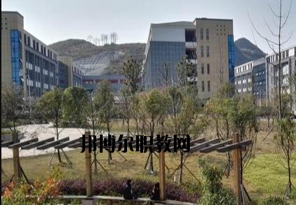 貴州農(nóng)業(yè)機(jī)電學(xué)校2020年報(bào)名條件、招生要求、招生對(duì)象