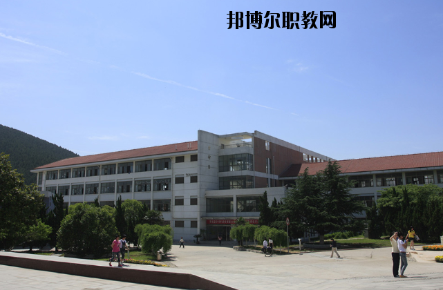 江蘇張家港第三職業(yè)高級中學2020年報名條件、招生要求、招生對象