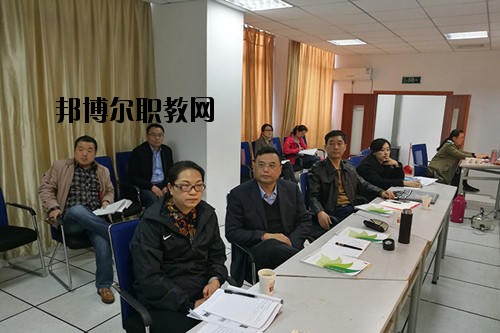通?？h職業(yè)高級中學(xué)地址在哪里