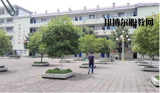 萍鄉(xiāng)福田職業(yè)中學(xué)2020年報(bào)名條件、招生要求、招生對(duì)象