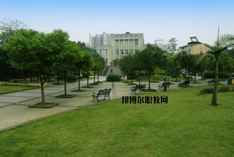 武穴理工中等專業(yè)學(xué)校怎么樣、好不好