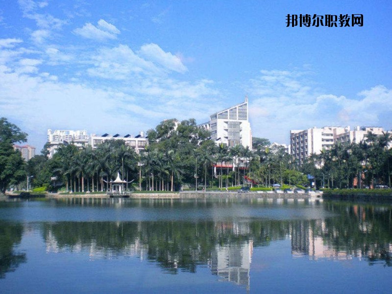麻城宋埠職業(yè)高級(jí)中學(xué)2020年報(bào)名條件、招生要求、招生對(duì)象