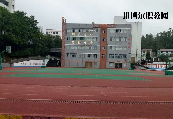 鹽源縣職業(yè)技術中學2020年報名條件、招生要求、招生對象