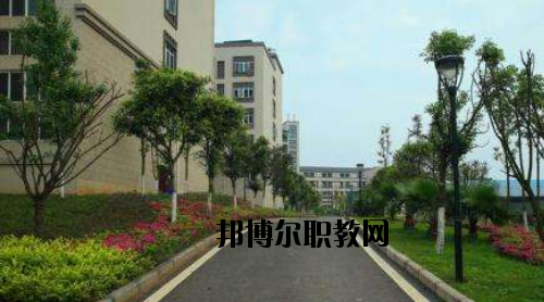 廣東江門中醫(yī)藥學(xué)校2020年報(bào)名條件、招生要求、招生對(duì)象