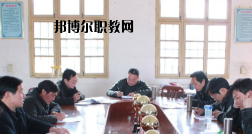 桂林林業(yè)學(xué)校2020年報(bào)名條件、招生要求、招生對(duì)象 