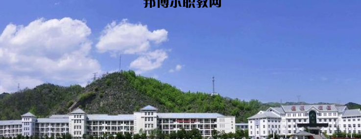 欒川中等職業(yè)學校2021年報名條件、招生要求、招生對象