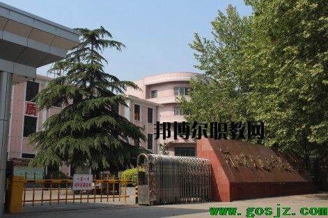 河北交通電視中等專業(yè)學(xué)校2020年學(xué)費、收費多少