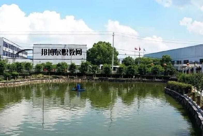 寧?？h雙林職業(yè)學(xué)校2020年報名條件、招生要求、招生對象