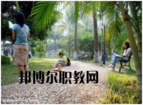 瀾滄縣職業(yè)高級(jí)中學(xué)2020年報(bào)名條件、招生要求、招生對(duì)象