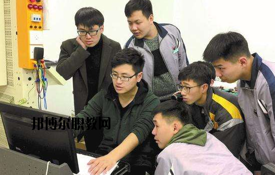 麗水市旅游職業(yè)學(xué)校2020年報名條件、招生要求、招生對象