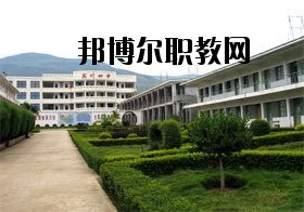 彌渡縣職業(yè)高級中學(xué)2020年報(bào)名條件、招生要求、招生對象