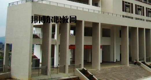 石家莊萬搏中等專業(yè)學(xué)校2020年報名條件、招生要求、招生對象 
