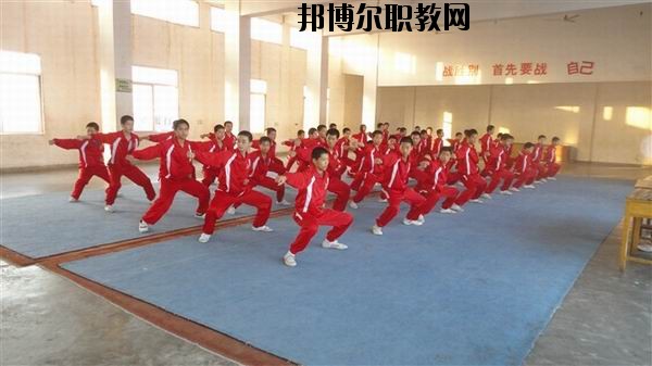 吉安文武學(xué)校2020年報(bào)名條件、招生要求、招生對(duì)象 