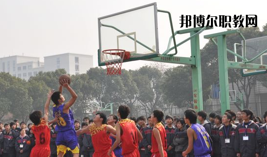 定西工貿(mào)中等專(zhuān)業(yè)學(xué)校怎么樣，好不好