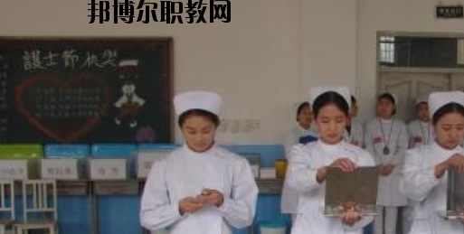 石家莊華醫(yī)醫(yī)學(xué)中等專業(yè)學(xué)校2020年報(bào)名條件、招生要求、招生對(duì)象