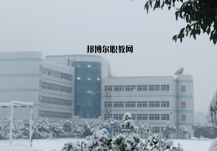 南陽建筑工程學校怎么樣、好不好