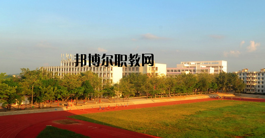平南中等職業(yè)技術(shù)學校2020年報名條件、招生要求、招生對象