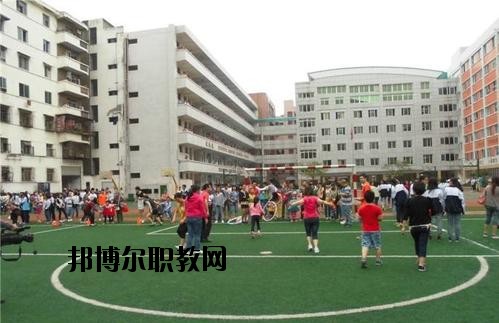 三臺縣文武職業(yè)技術(shù)學(xué)校2020年報名條件、招生要求、招生對象